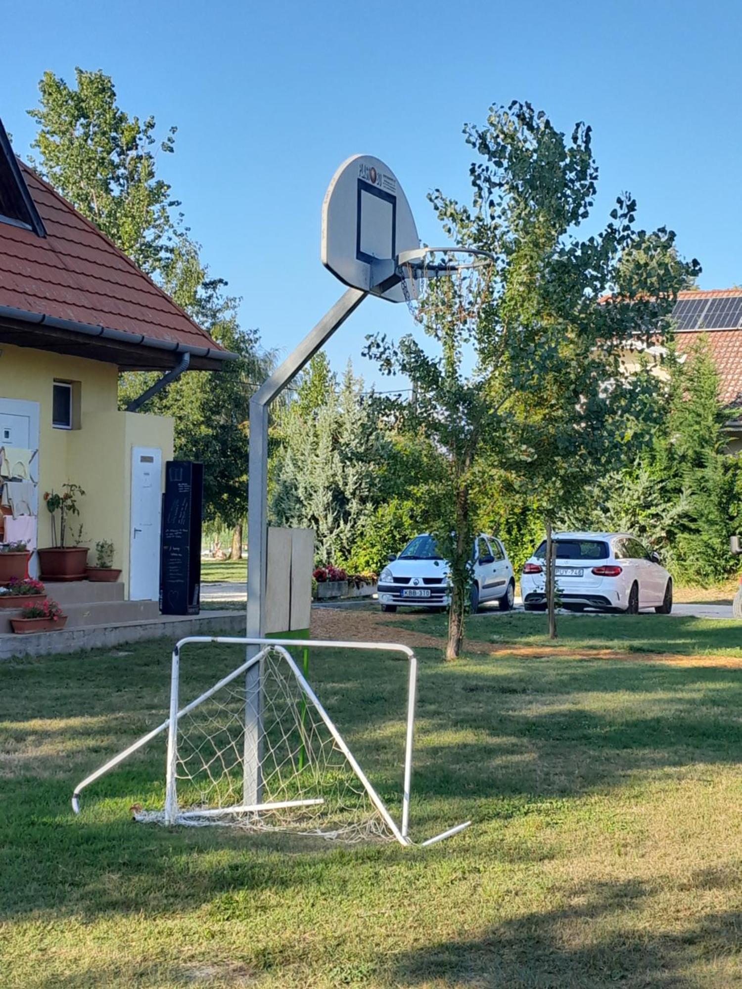 Balatonszárszó Traumlage Direkt Am See מראה חיצוני תמונה